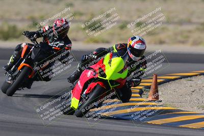 media/Nov-06-2022-SoCal Trackdays (Sun) [[208d2ccc26]]/Turn 11 (10am)/